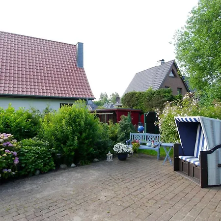 Holiday home Wiesenstrasse 65a Haus Casa Blue Zingst